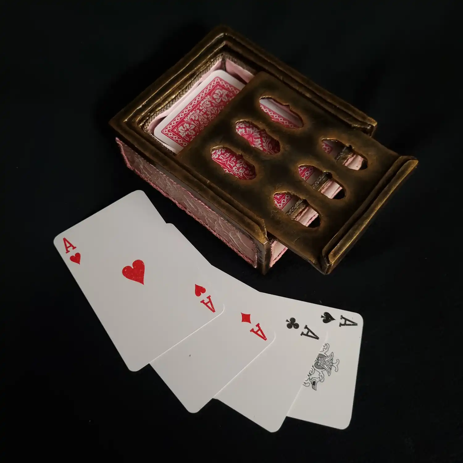 صندوقچه ی پاسور